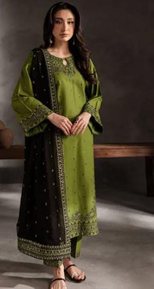 Elegant Arabi Lawn 3-Piece Suit