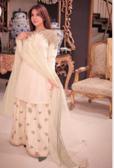 Azadi sale 50% Arabi lawn 2pcs suit summer collection
