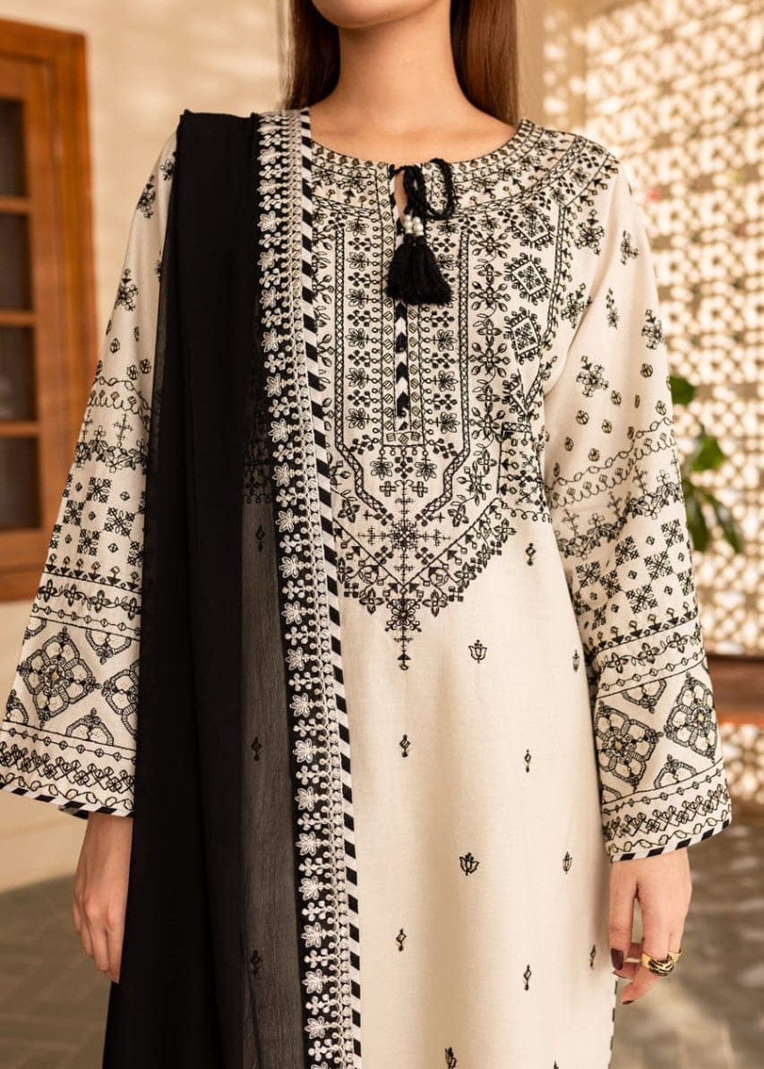 Azadi sale Elegant 3-Piece Cotton Embroidered Stitch Suit