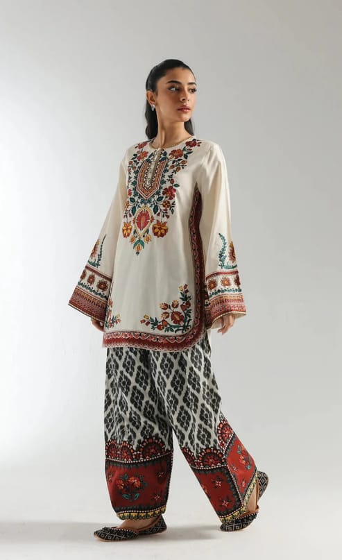 Azadi sale  MEERUB DIGITAL PRINTED 2PC*