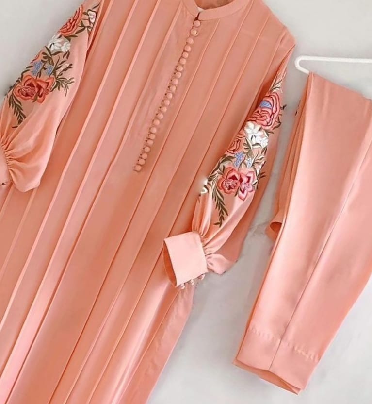 Elegant Sleeve Embroidery Two-Piece Suit